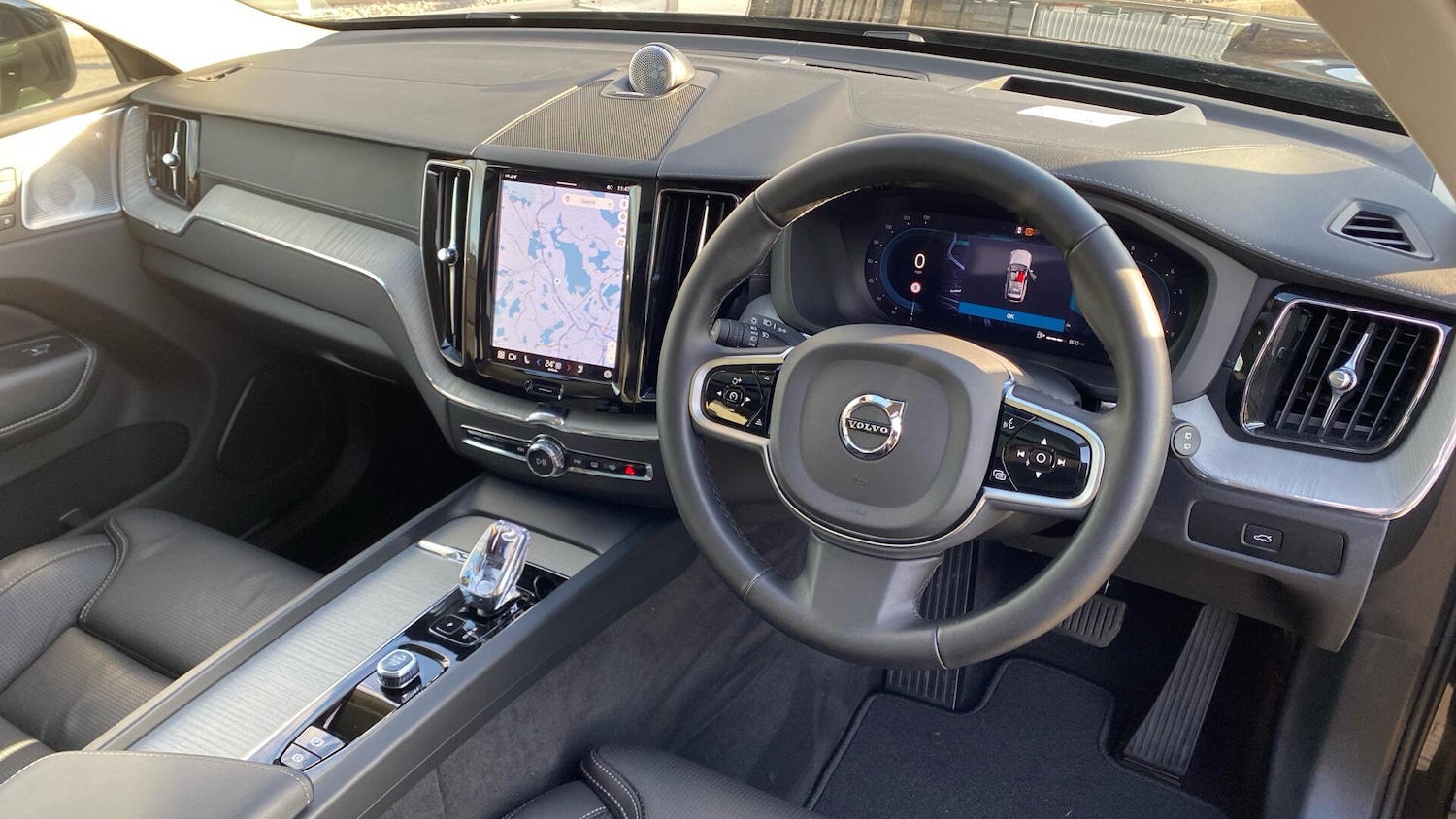 Used Volvo XC60 2025 for sale - 76936048: Photo 4