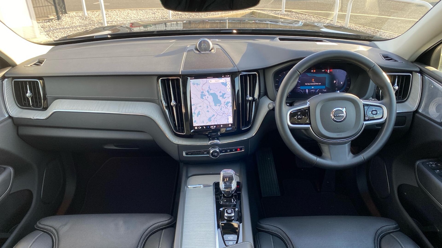 Used Volvo XC60 2025 for sale - 76936048: Photo 5