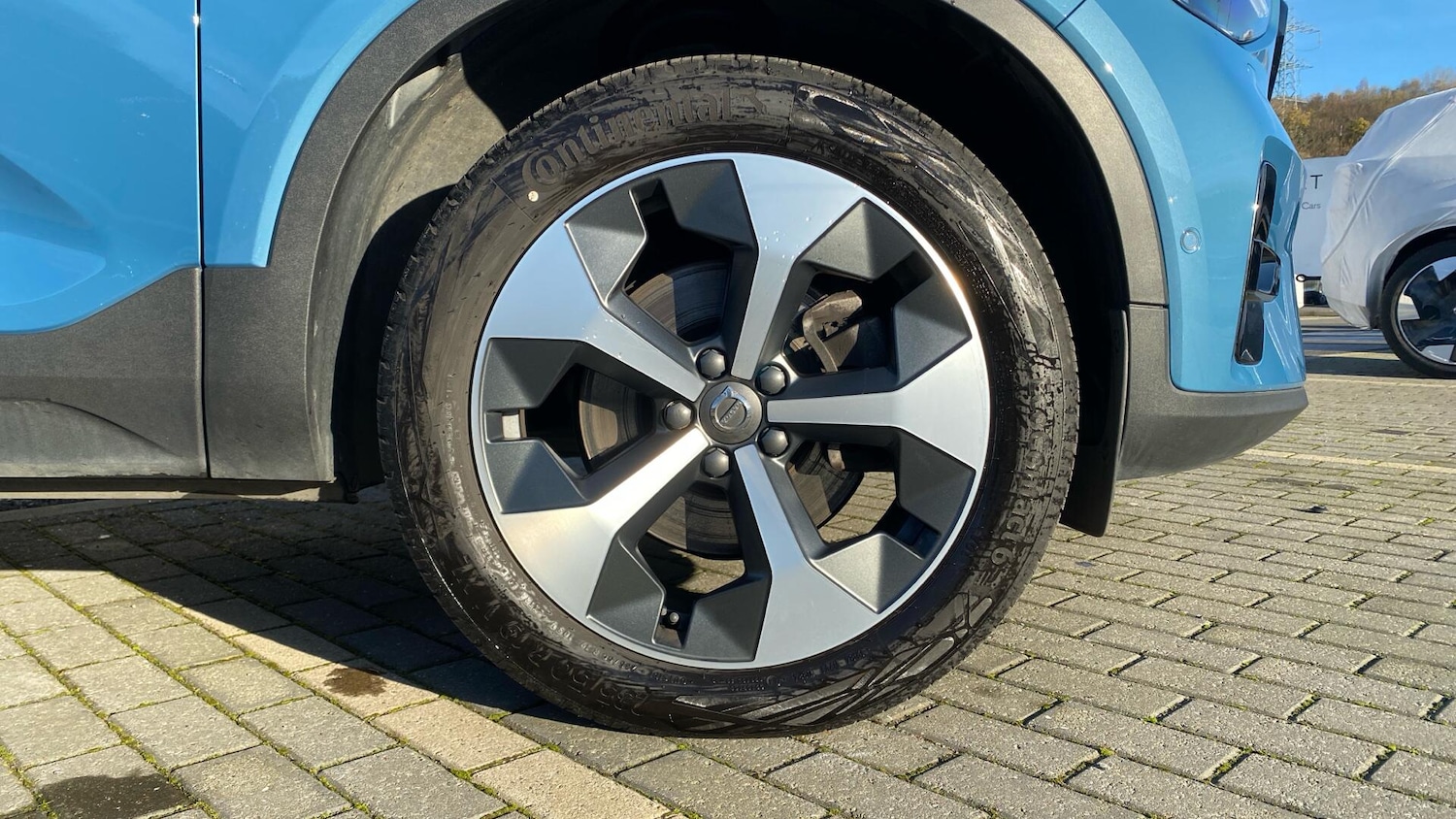 Used Volvo XC40 2024 for sale - 76671260: Photo 10