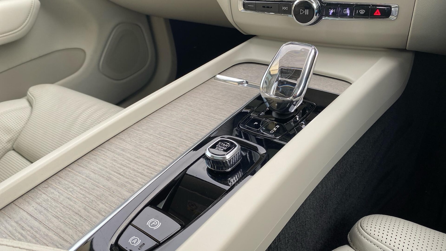 Used Volvo XC60 2022 for sale - 77131985: Photo 12