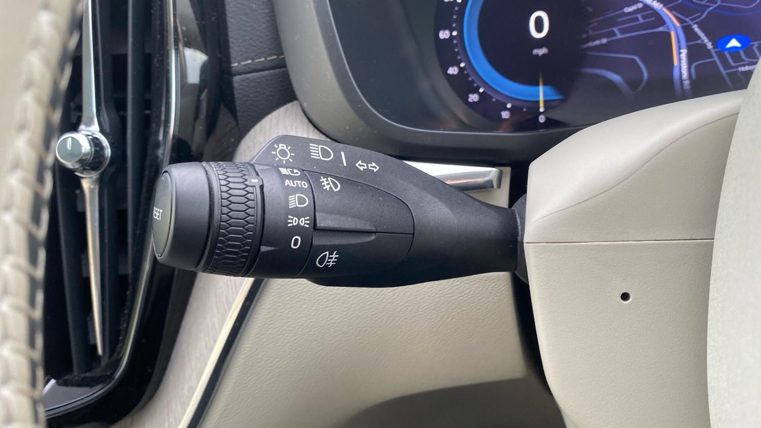 Used Volvo XC60 2022 for sale - 77131985: Photo 15