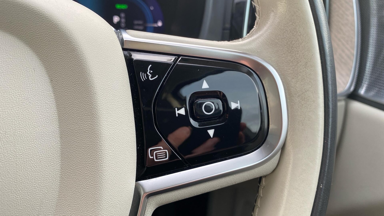 Used Volvo XC60 2022 for sale - 77131985: Photo 17