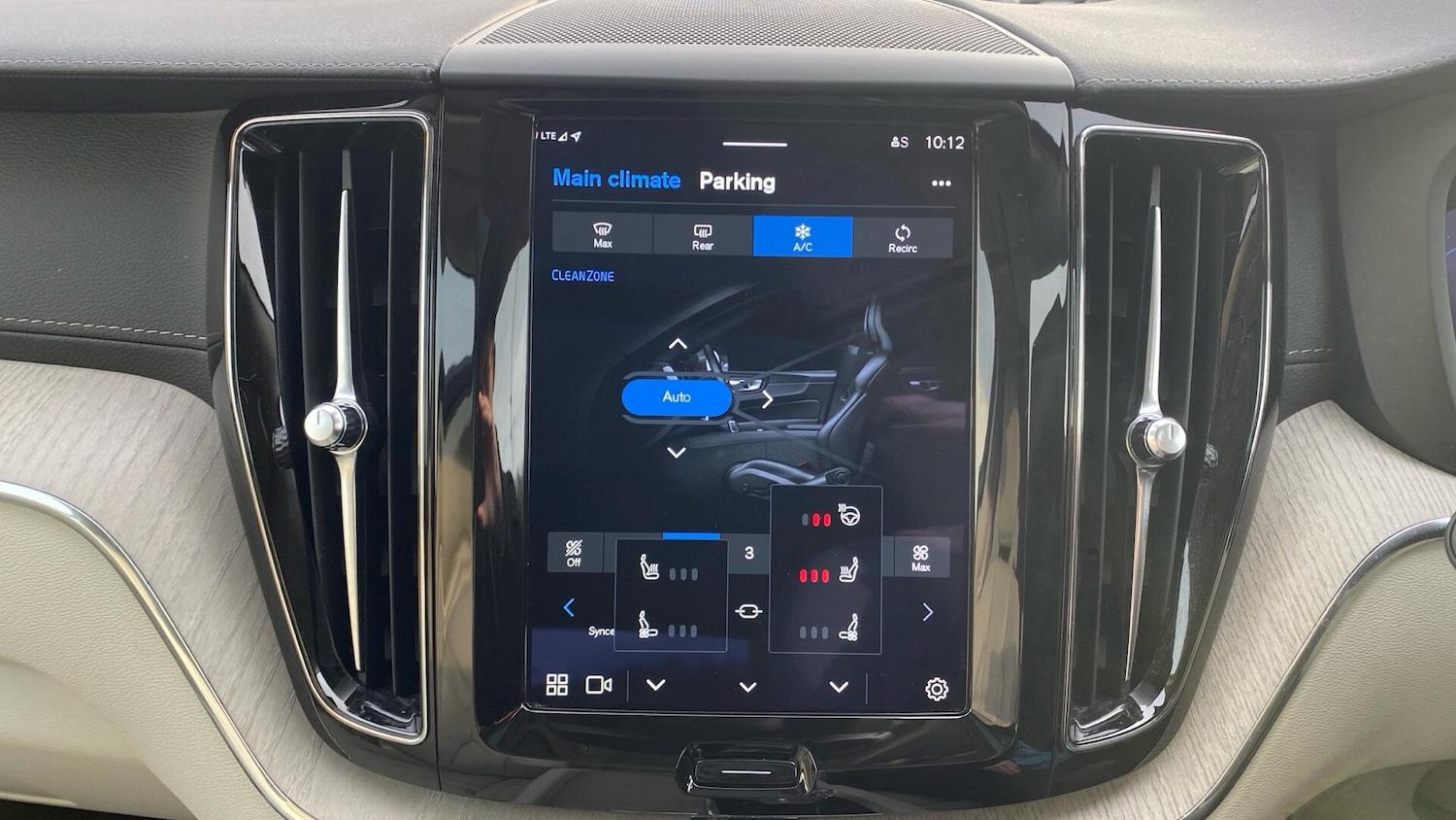 Used Volvo XC60 2022 for sale - 77131985: Photo 26