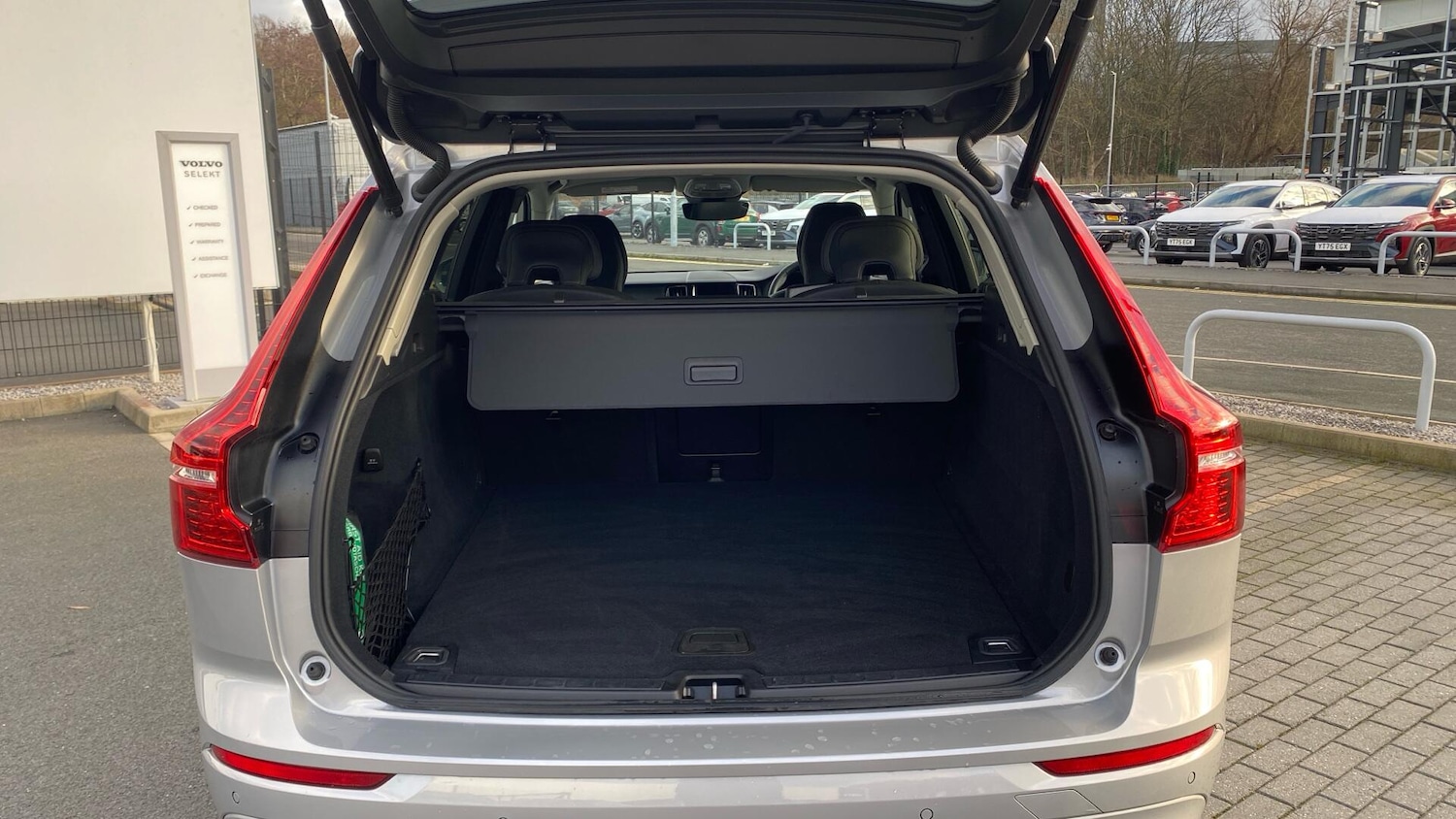 Used Volvo XC60 2024 for sale - 76936268: Photo 13