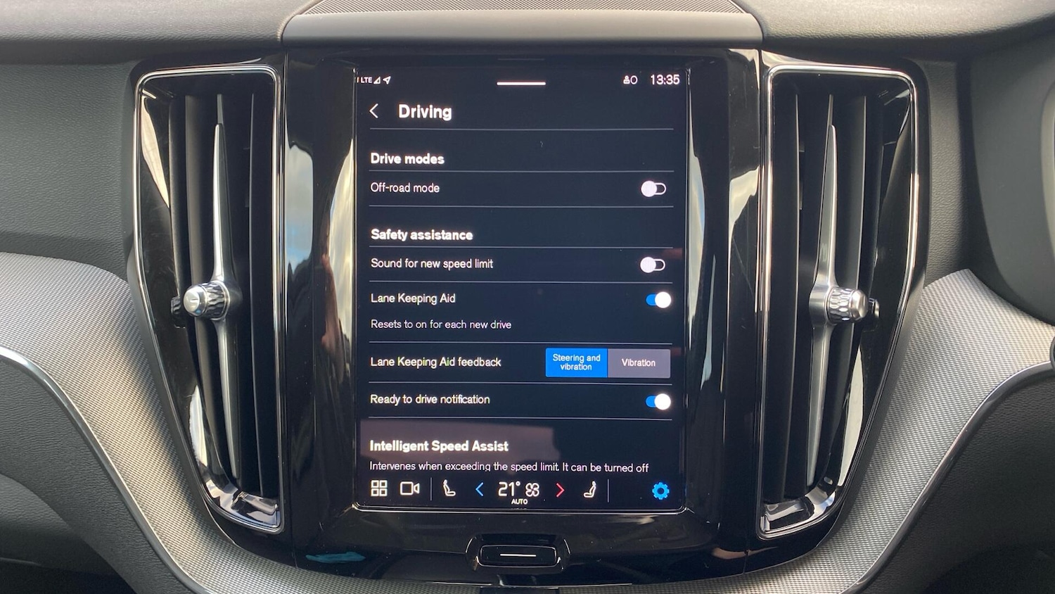 Used Volvo XC60 2024 for sale - 76936268: Photo 15