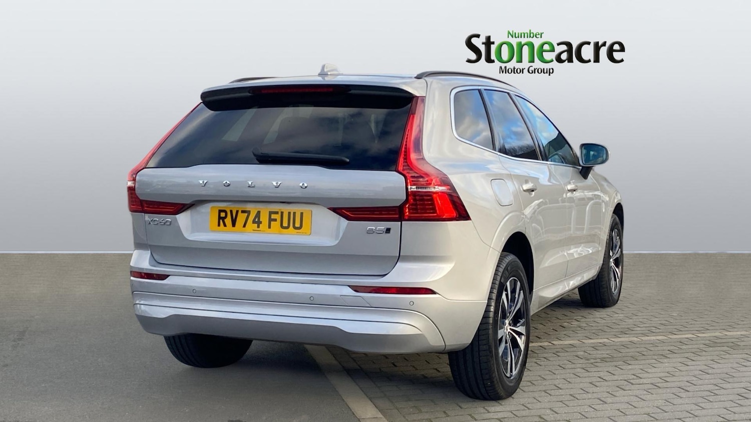 Used Volvo XC60 2024 for sale - 76936268: Photo 2