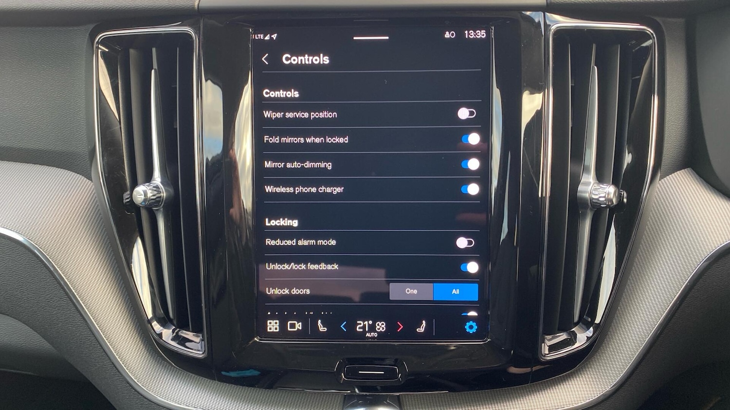 Used Volvo XC60 2024 for sale - 76936268: Photo 25