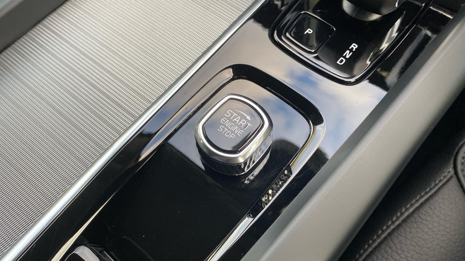 Used Volvo XC60 2024 for sale - 76936268: Photo 27