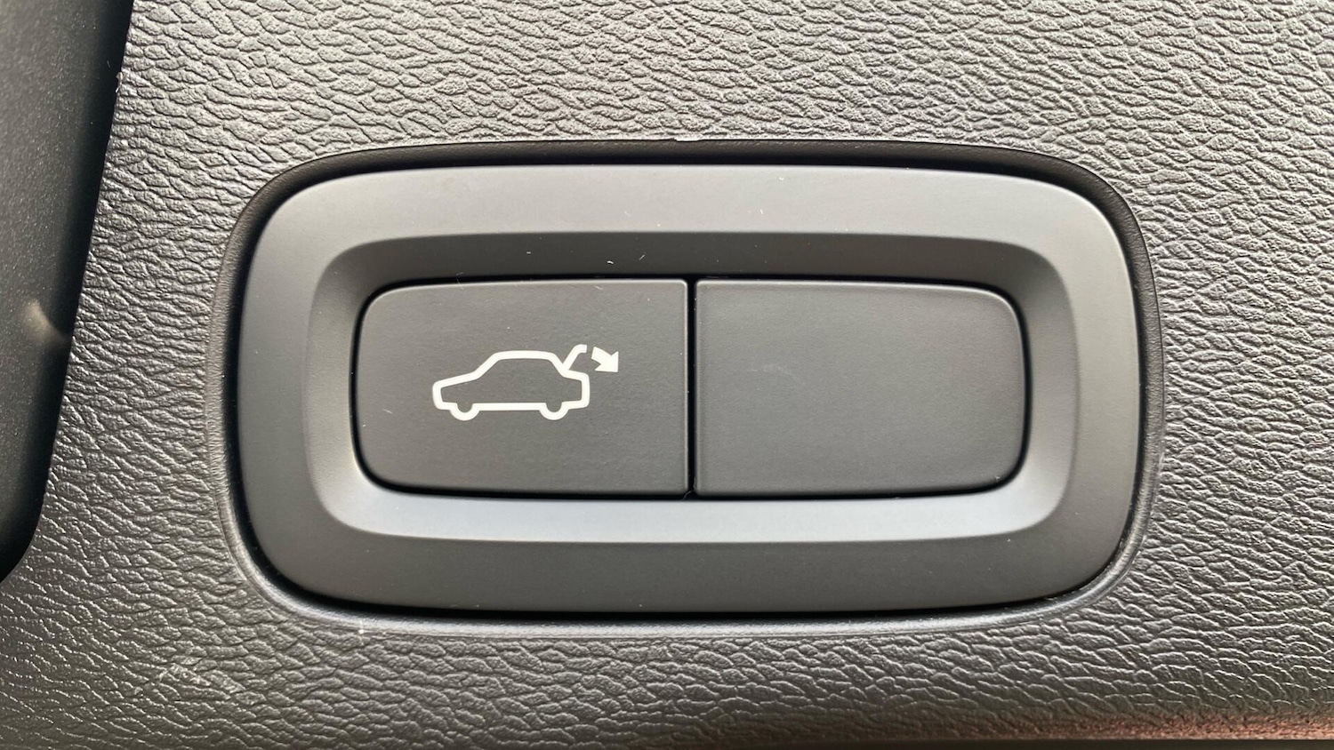 Used Volvo XC60 2024 for sale - 76936268: Photo 34