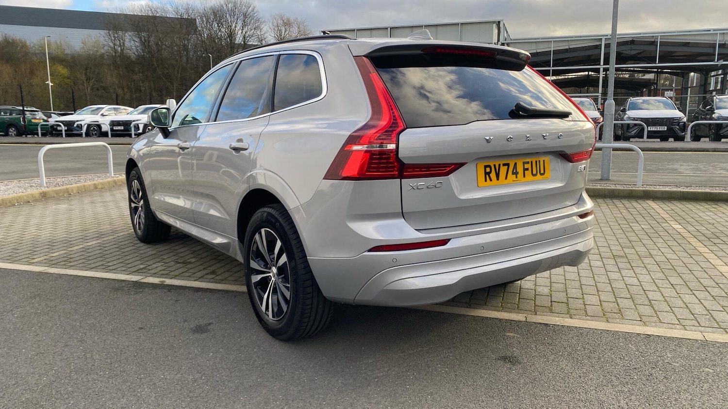 Used Volvo XC60 2024 for sale - 76936268: Photo 37