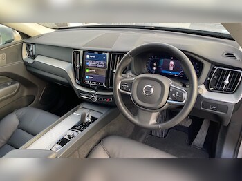 Used Volvo XC60 2024 for sale - 76936268: Photo