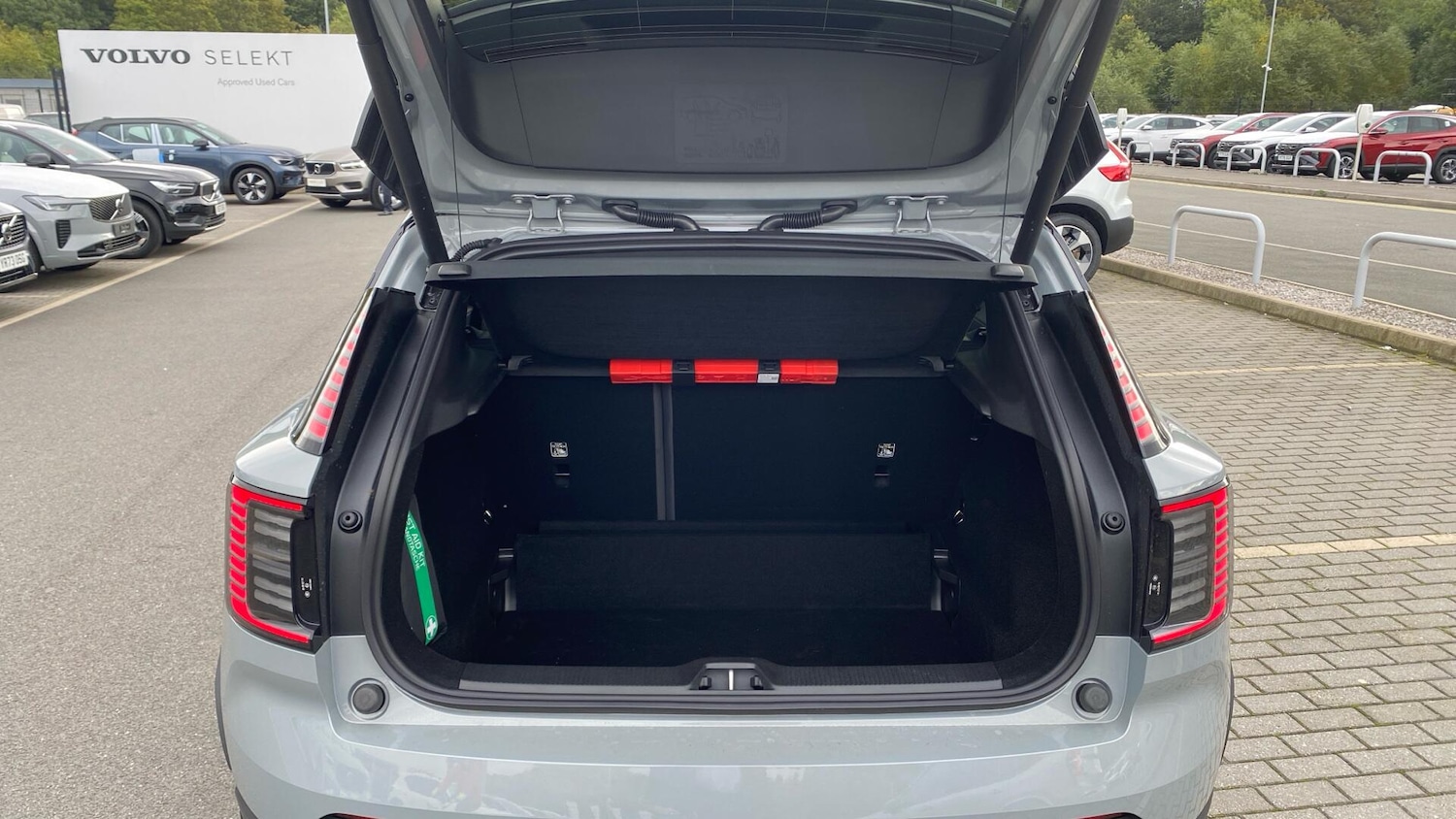 Used Volvo EX30 2025 for sale - 76887370: Photo 13