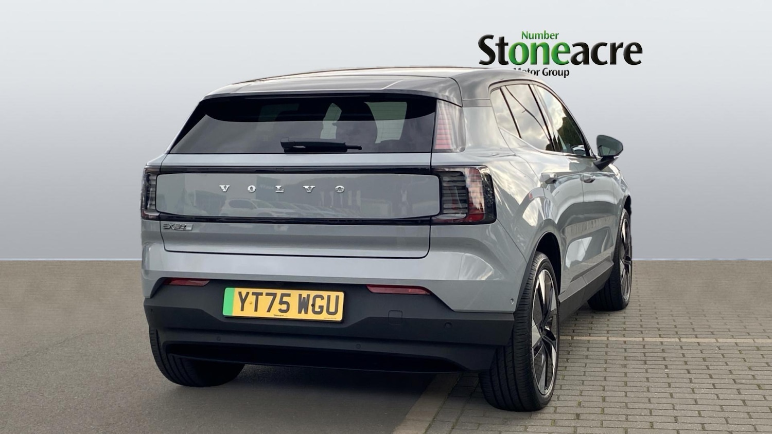 Used Volvo EX30 2025 for sale - 76887370: Photo 2