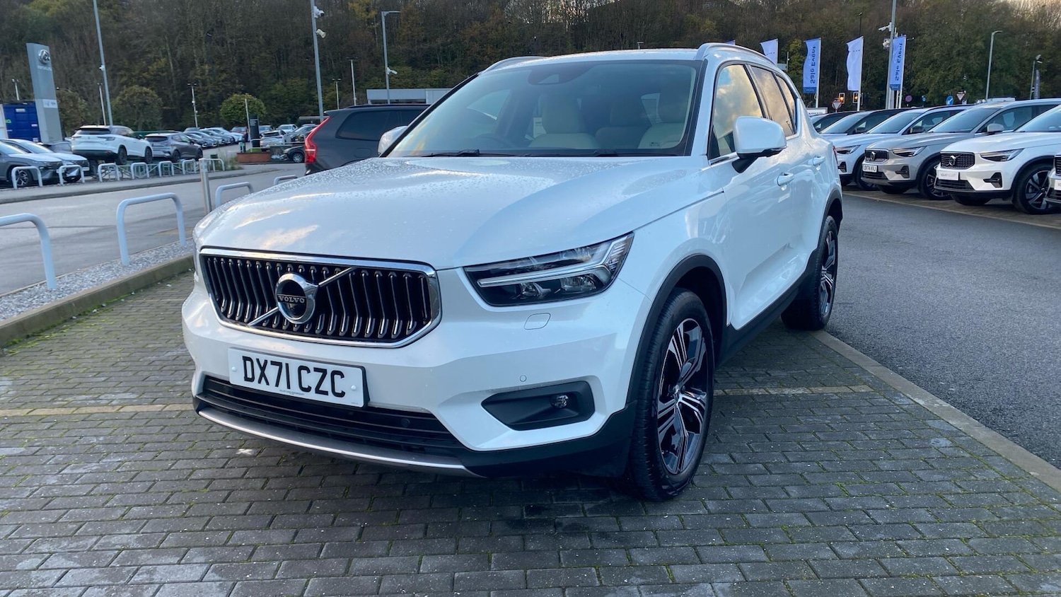 Used Volvo XC40 for sale - 76728684: Photo 34