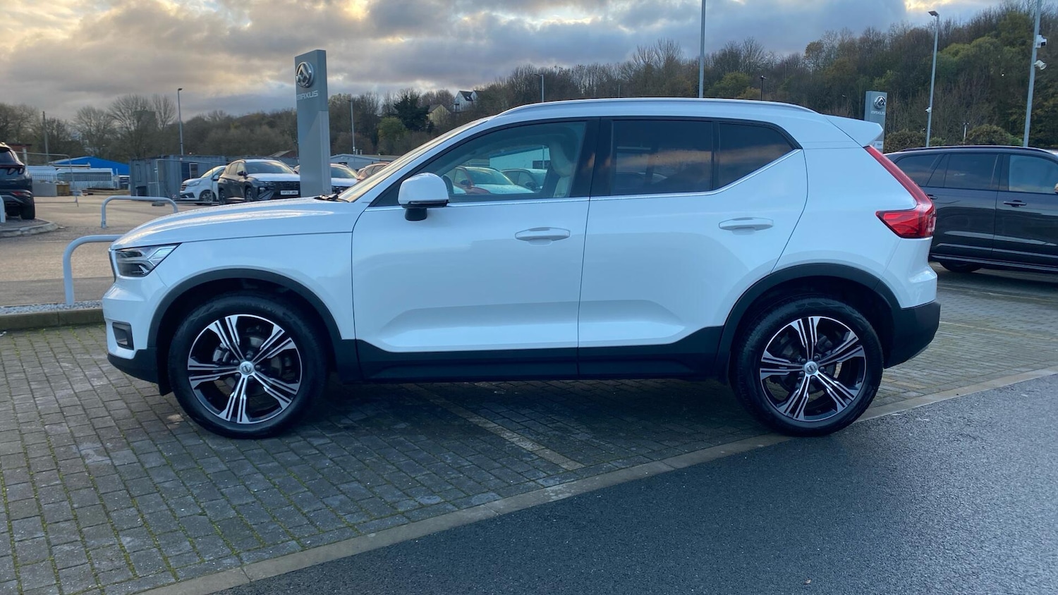 Used Volvo XC40 for sale - 76728684: Photo 35