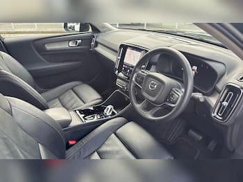 Used Volvo XC40 2022 for sale - 79756259: Photo