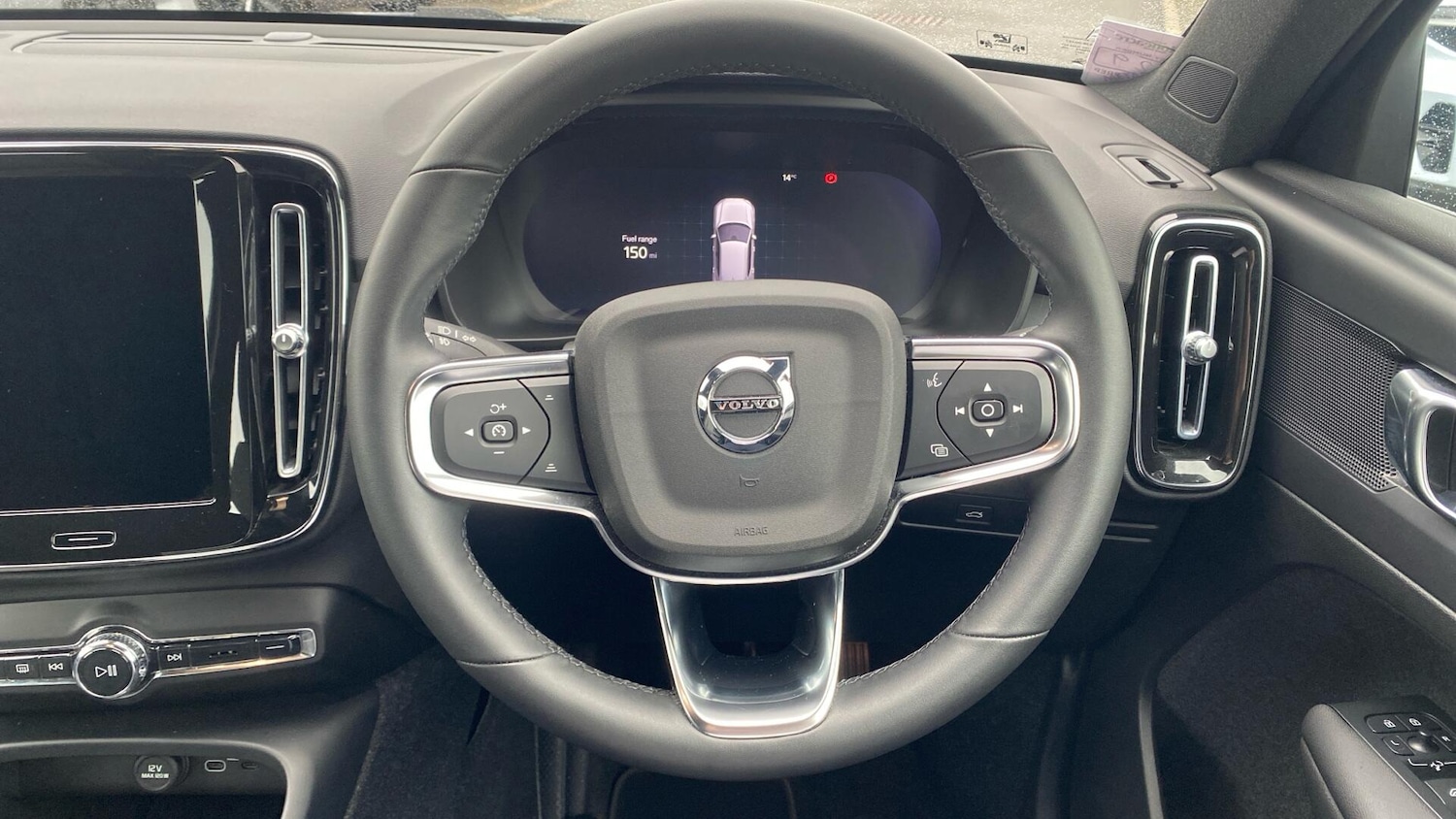 Used Volvo XC40 2022 for sale - 76151917: Photo 10