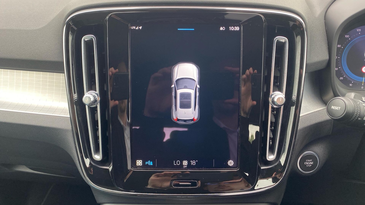Used Volvo XC40 2022 for sale - 76151917: Photo 19