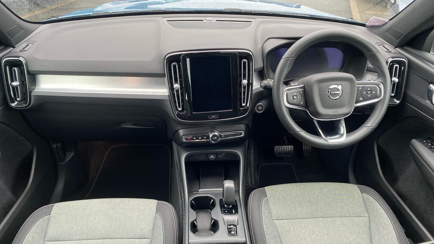 Used Volvo XC40 2022 for sale - 76151917: Photo 5
