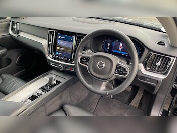 Used Volvo S60 2023 for sale - 77191119: Photo