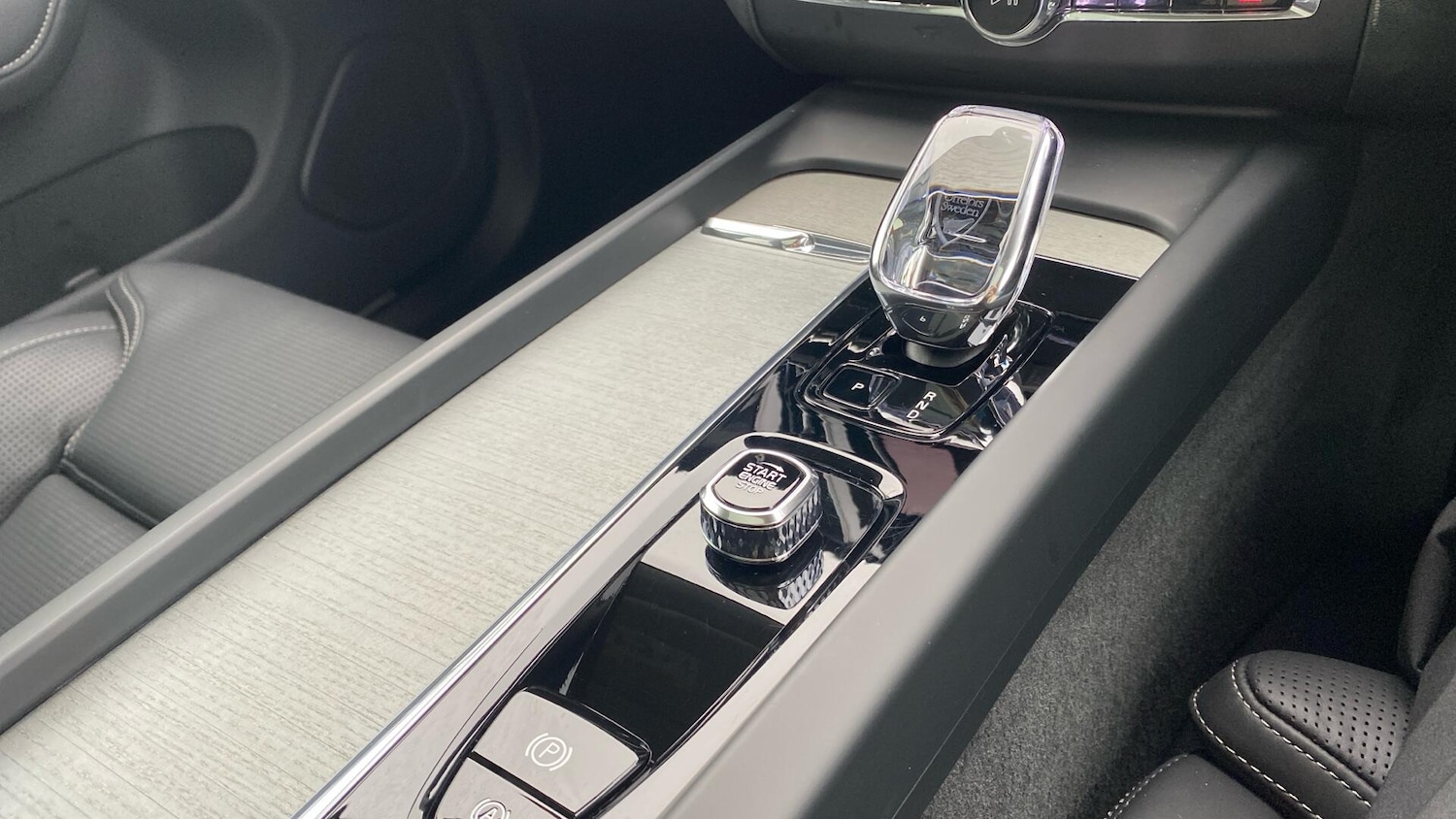 Used Volvo XC60 2025 for sale - 77537253: Photo 12