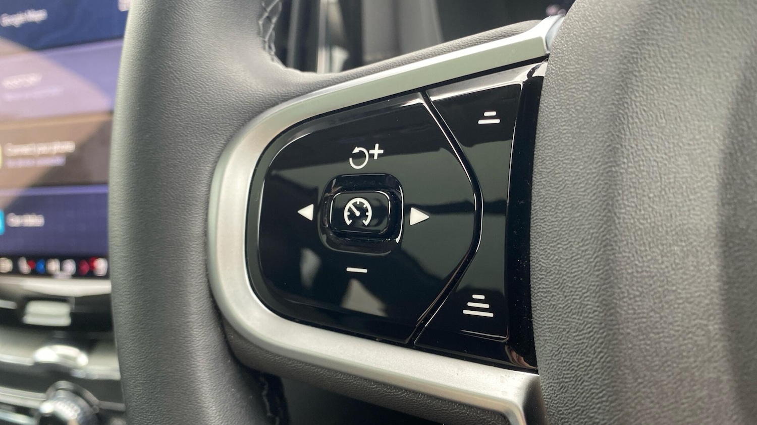 Used Volvo XC60 2025 for sale - 77537253: Photo 17