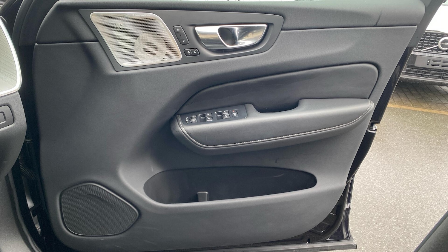 Used Volvo XC60 2025 for sale - 77537253: Photo 26