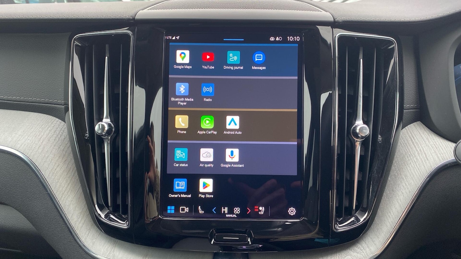 Used Volvo XC60 2025 for sale - 77537253: Photo 32