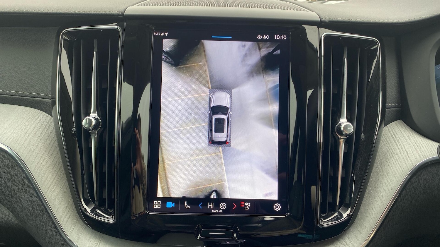 Used Volvo XC60 2025 for sale - 77537253: Photo 34