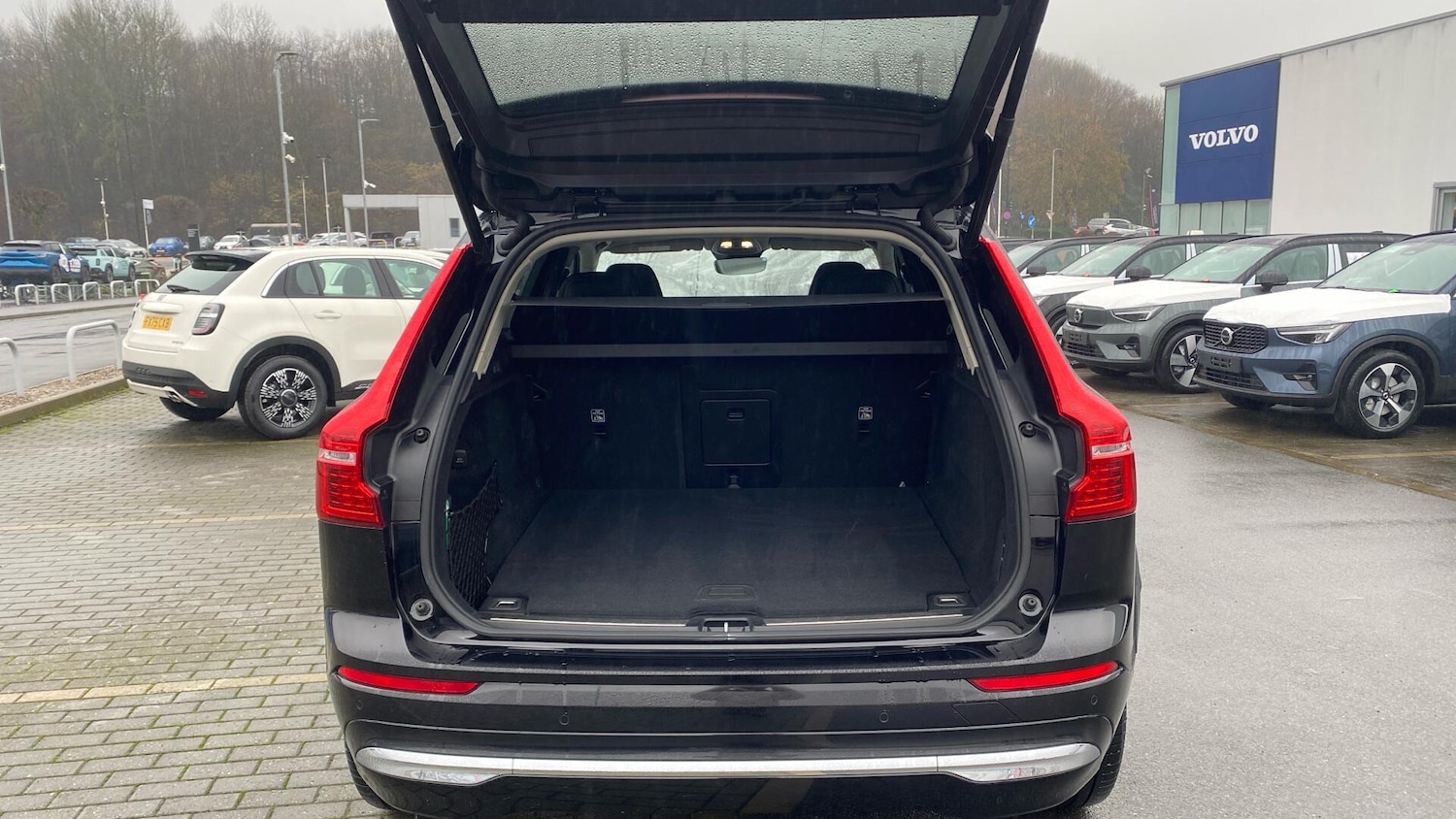 Used Volvo XC60 2025 for sale - 77537253: Photo 36