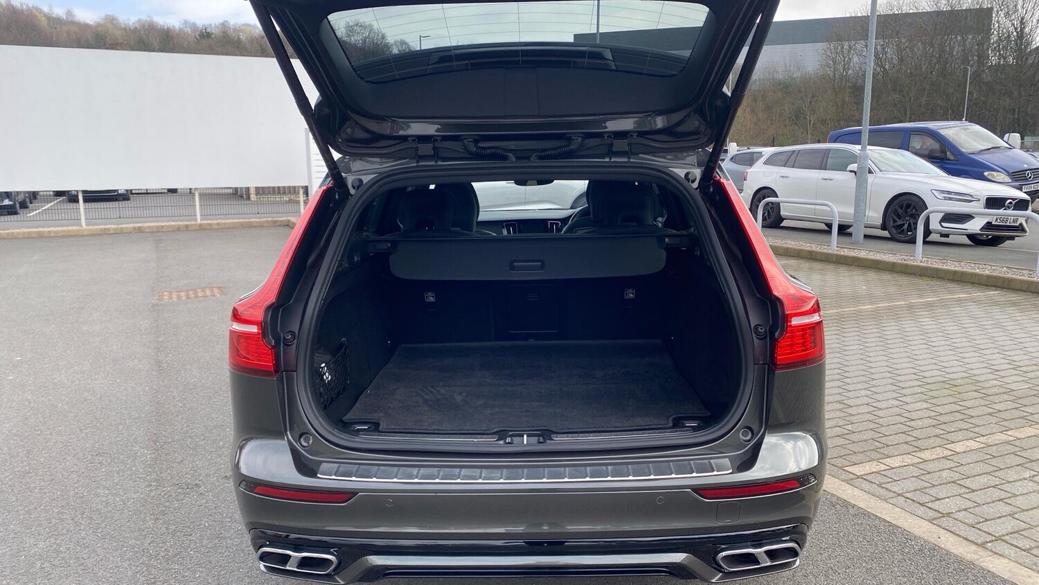 Used Volvo V60 for sale - 77824167: Photo 13