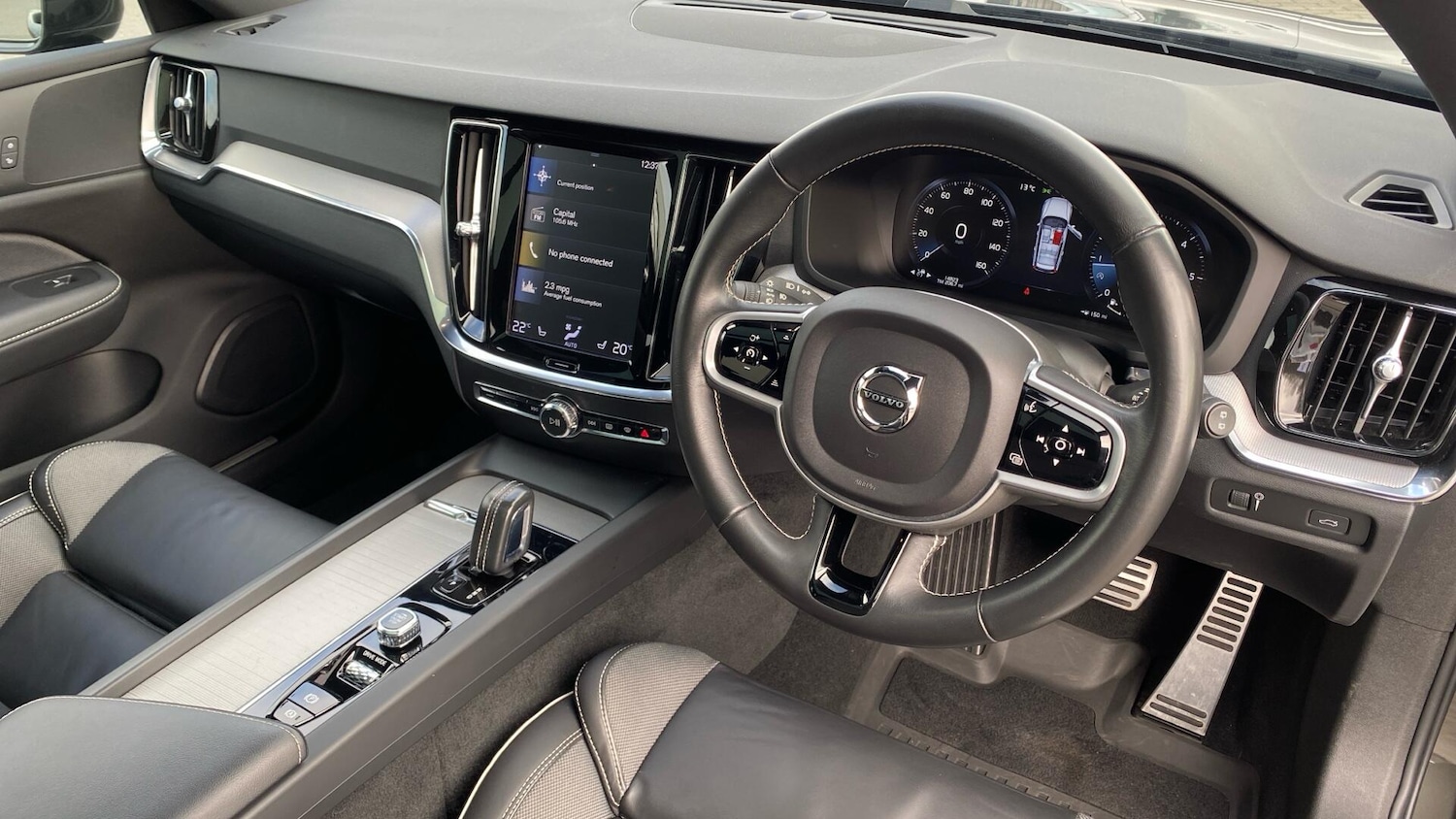 Used Volvo V60 for sale - 77824167: Photo 4