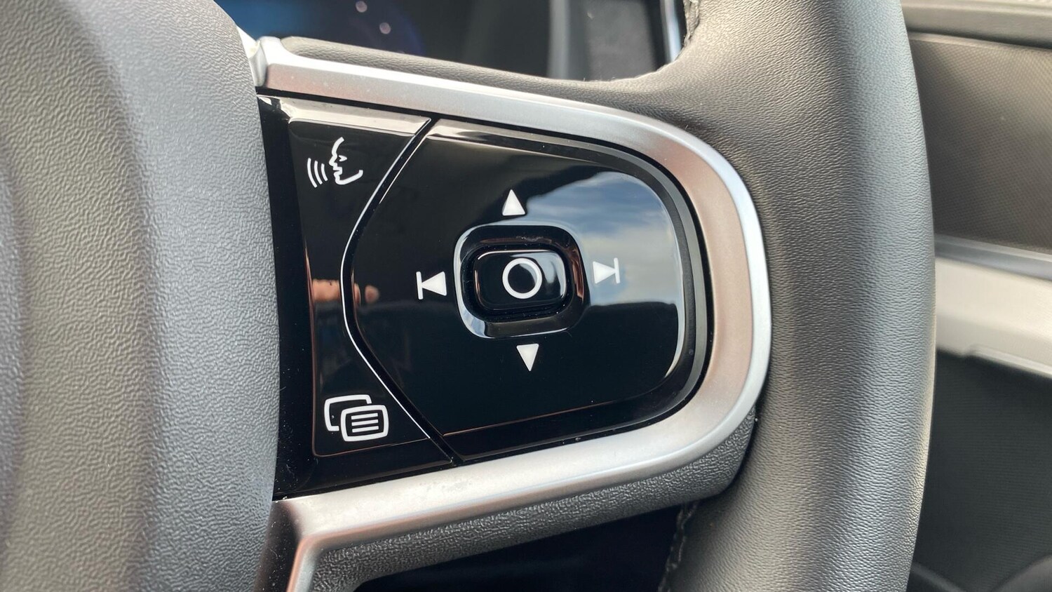 Used Volvo XC90 for sale - 77704920: Photo 17