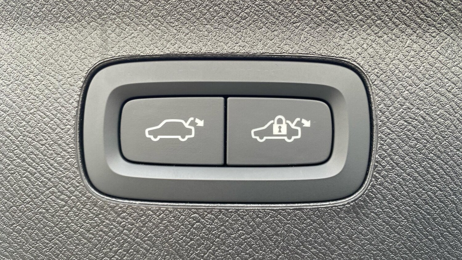 Used Volvo XC90 for sale - 77704920: Photo 21