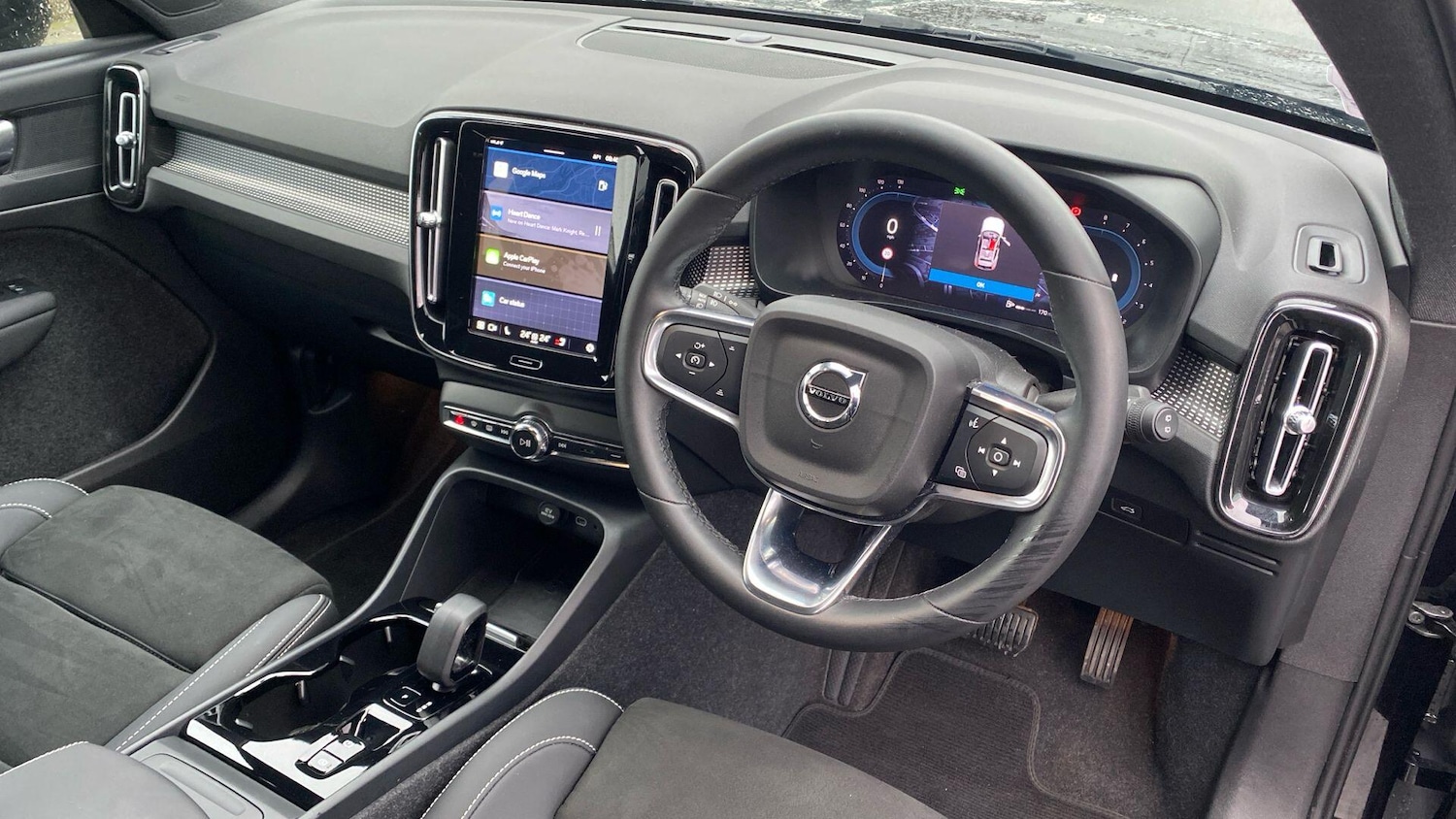 Used Volvo XC40 2023 for sale - 77537142: Photo 39