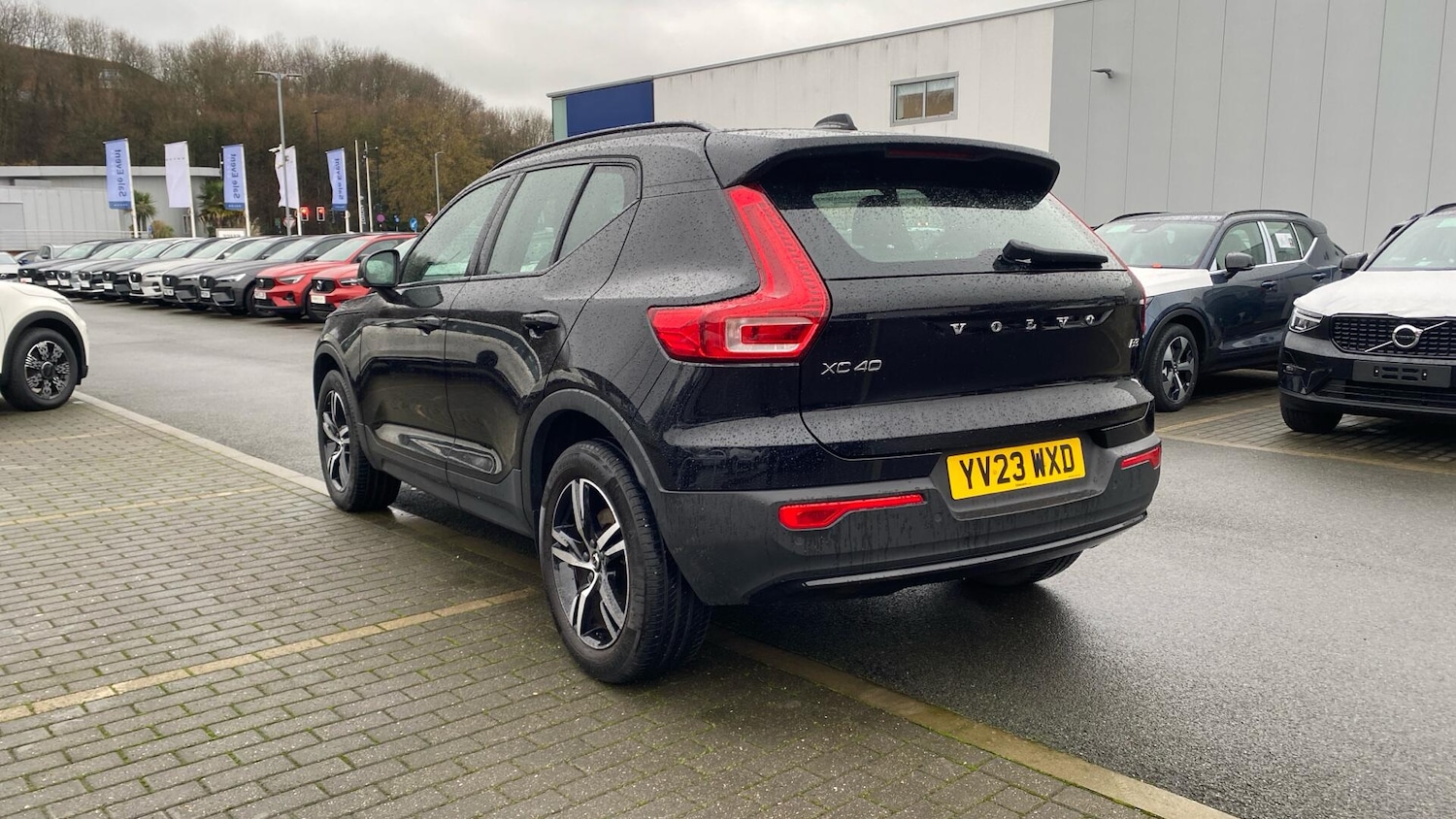 Used Volvo XC40 2023 for sale - 77537142: Photo 78
