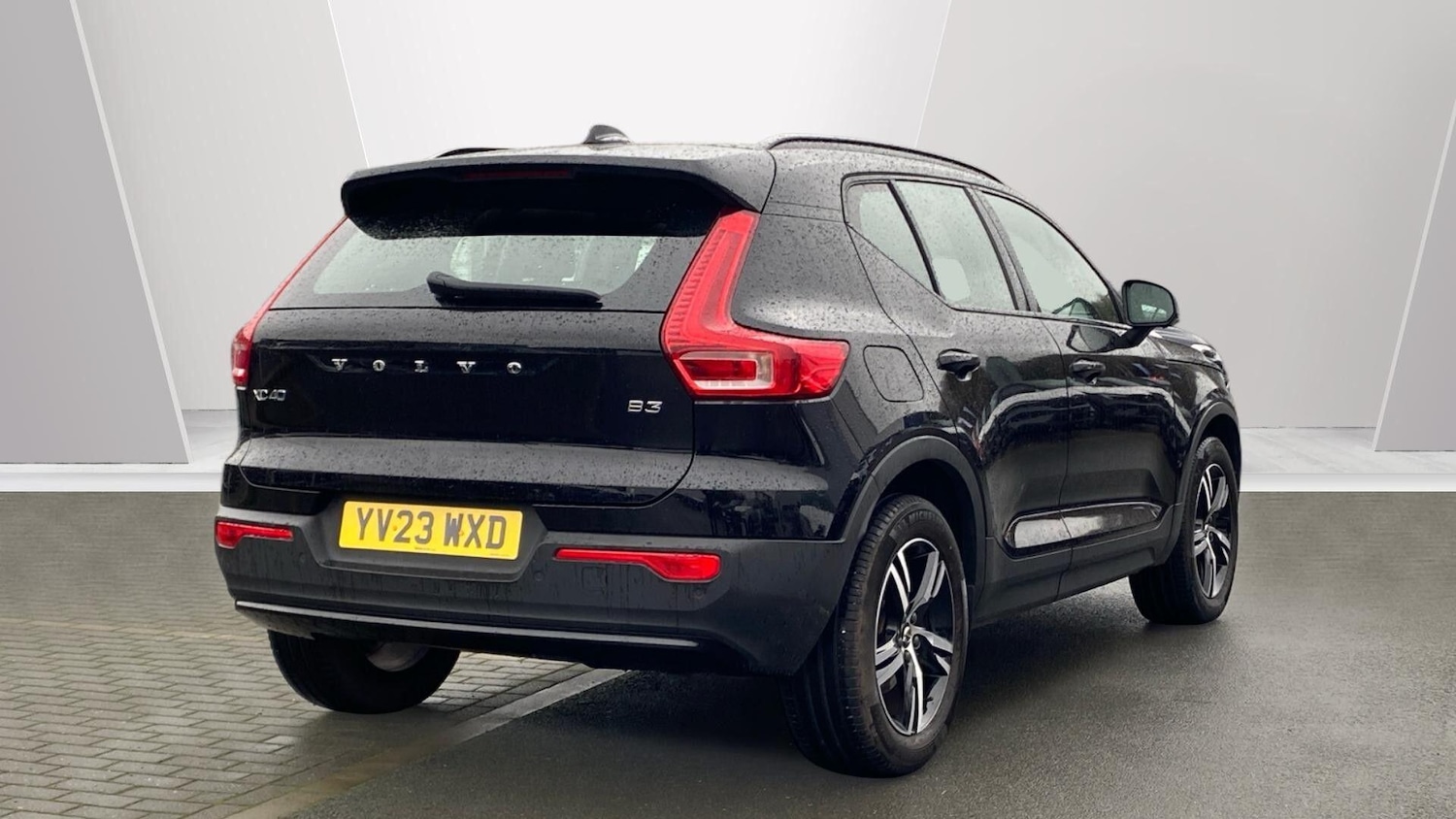 Used Volvo XC40 2023 for sale - 77537142: Photo 9