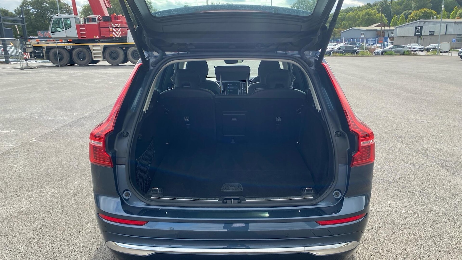 Used Volvo XC60 2023 for sale - 76024696: Photo 13