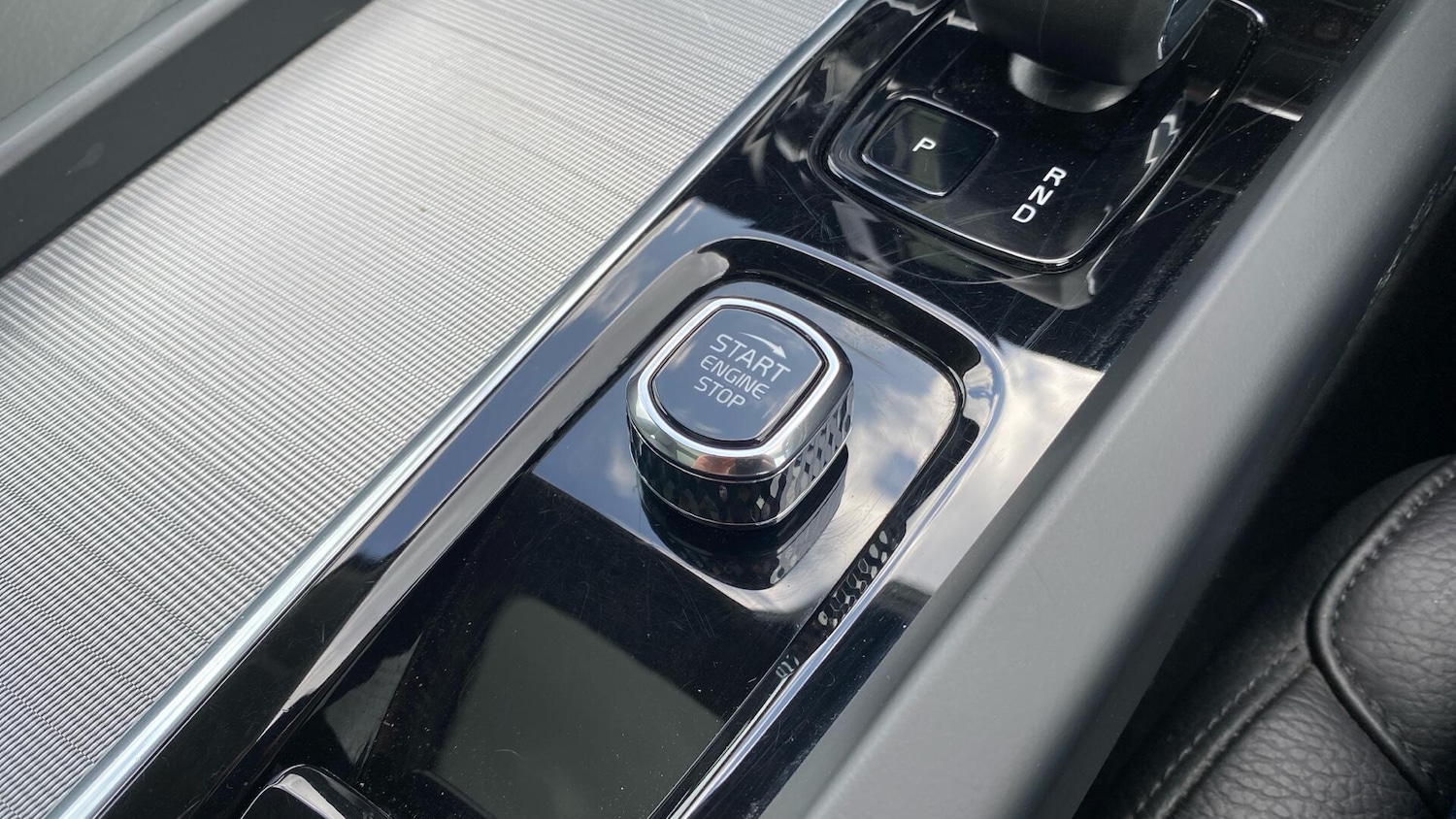 Used Volvo XC60 2023 for sale - 76024696: Photo 27