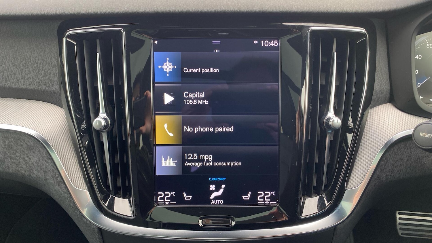 Used Volvo V60 2021 for sale - 76752950: Photo 13