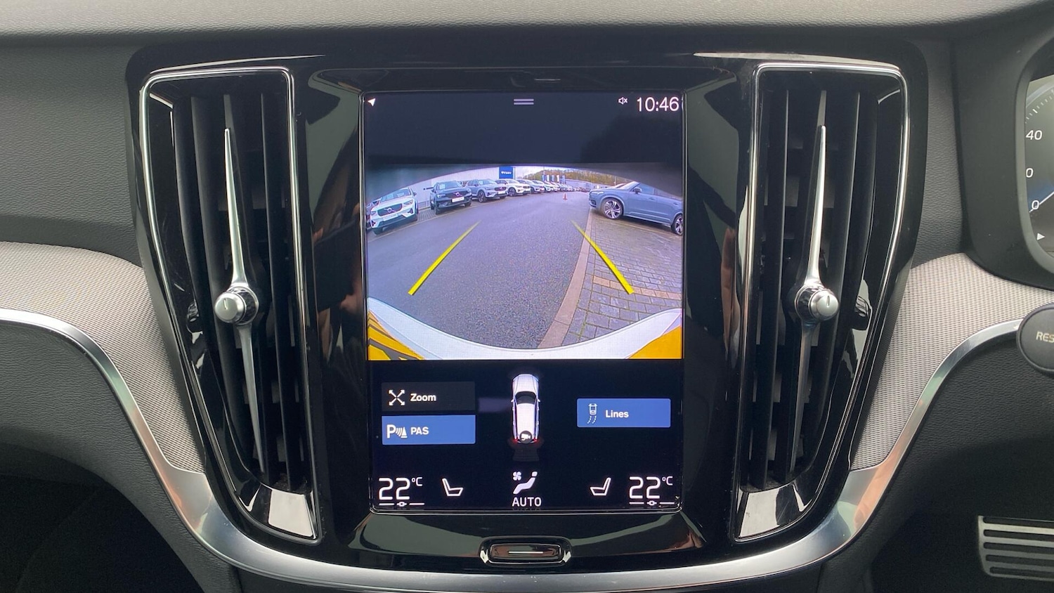 Used Volvo V60 2021 for sale - 76752950: Photo 20