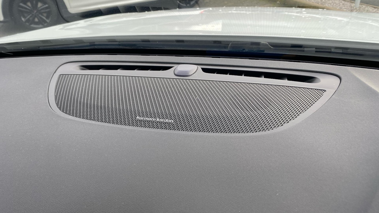 Used Volvo V60 2021 for sale - 76752950: Photo 26