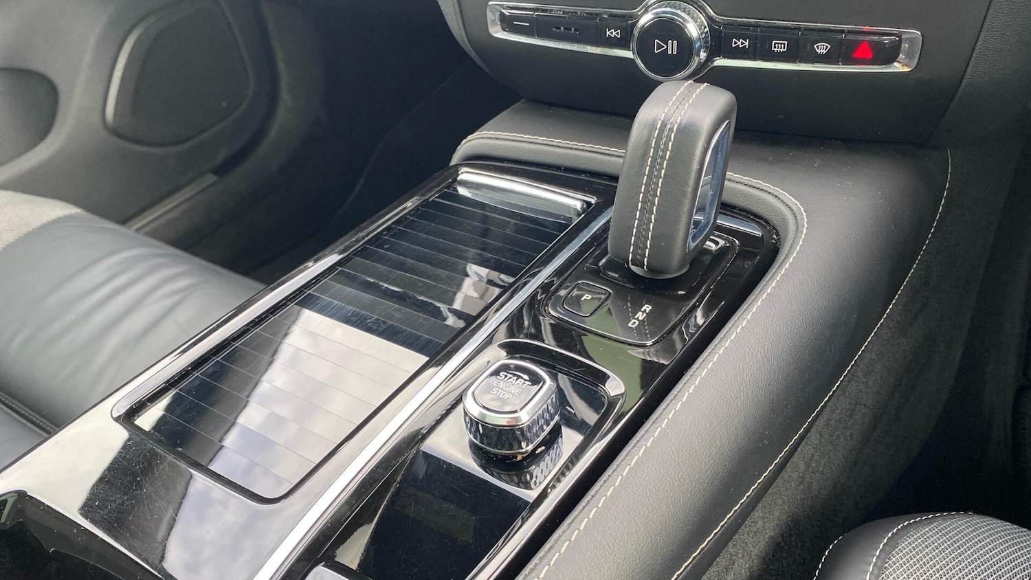 Used Volvo V60 2021 for sale - 76752950: Photo 27