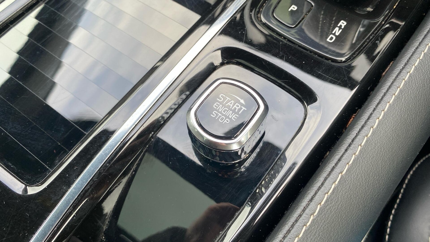 Used Volvo V60 2021 for sale - 76752950: Photo 28