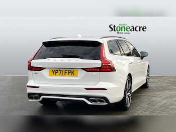 Used Volvo V60 2021 for sale - 76752950: Photo