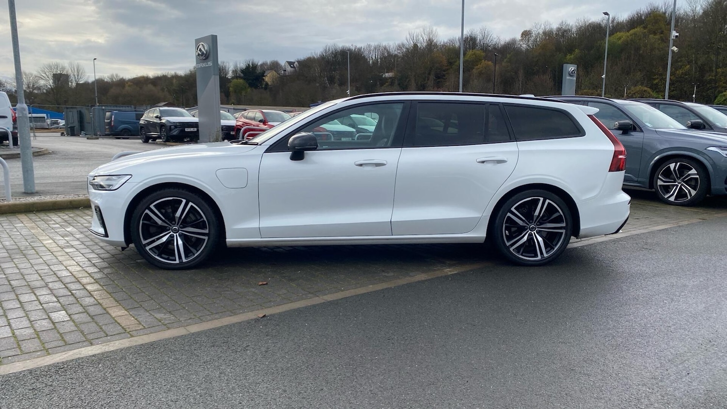 Used Volvo V60 2021 for sale - 76752950: Photo 38