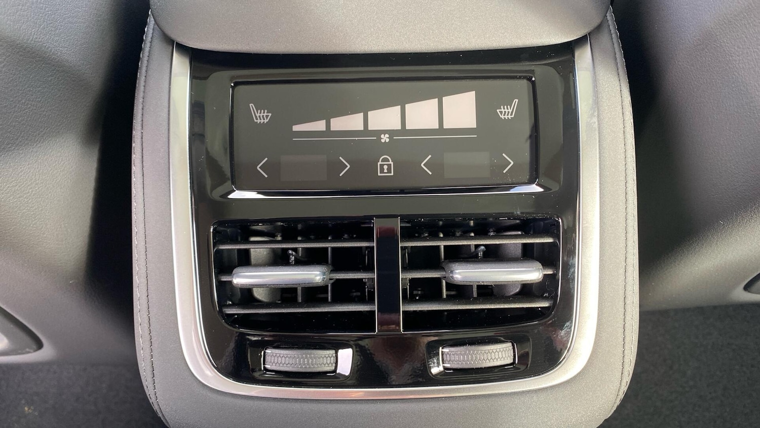 Used Volvo XC90 2026 for sale - 78057782: Photo 30