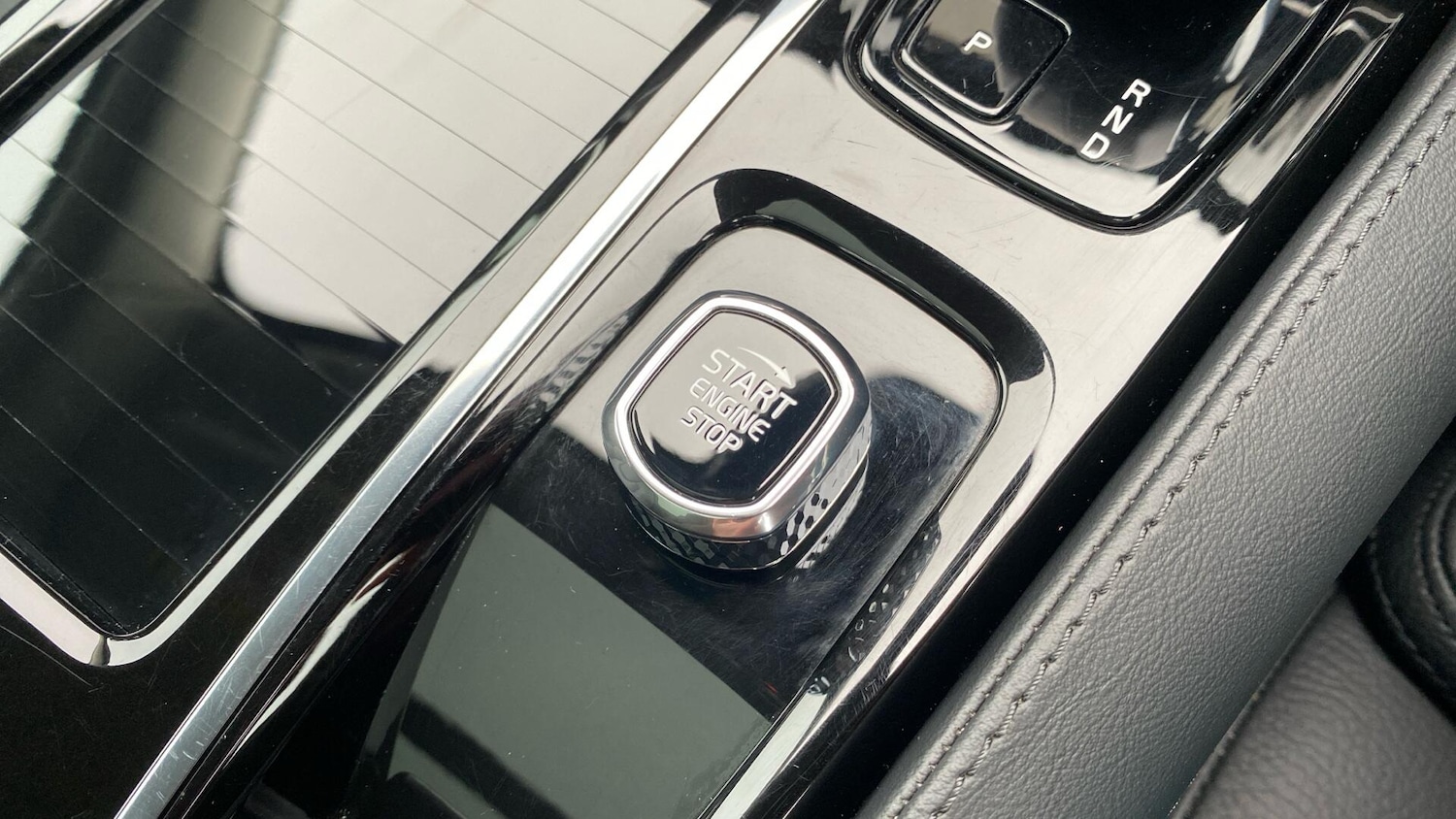 Used Volvo V60 2025 for sale - 77455612: Photo 27