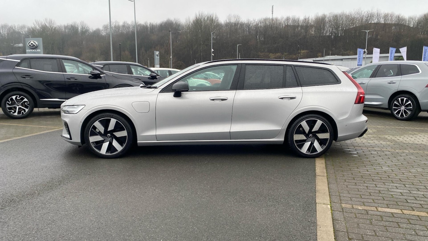 Used Volvo V60 2025 for sale - 77455612: Photo 37