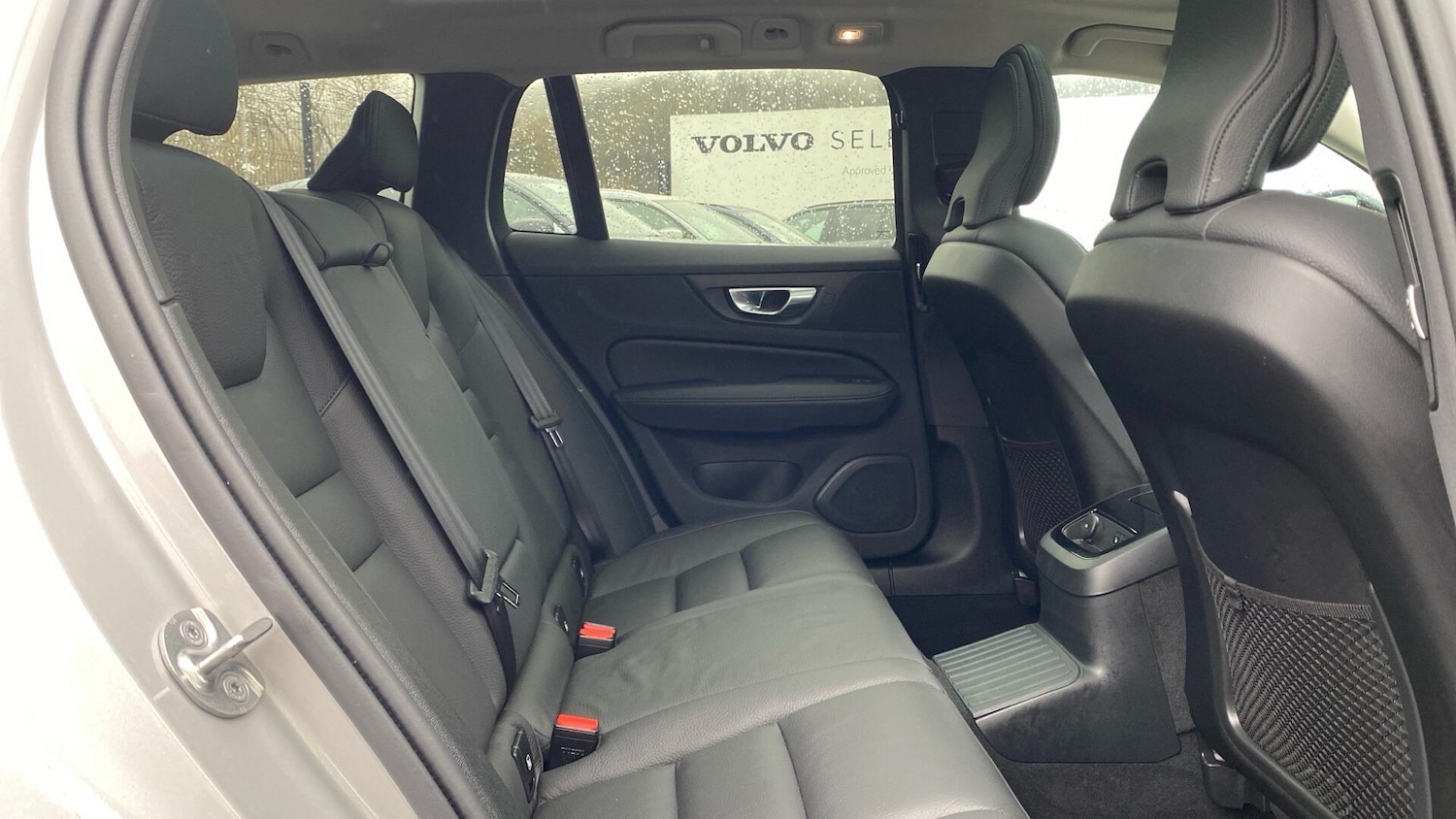 Used Volvo V60 2025 for sale - 77455612: Photo 6
